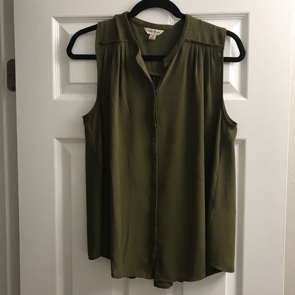 Lucky brand top